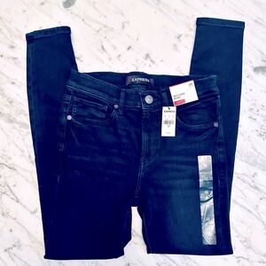 Express Women’s Skinny Jeans 4R NEW